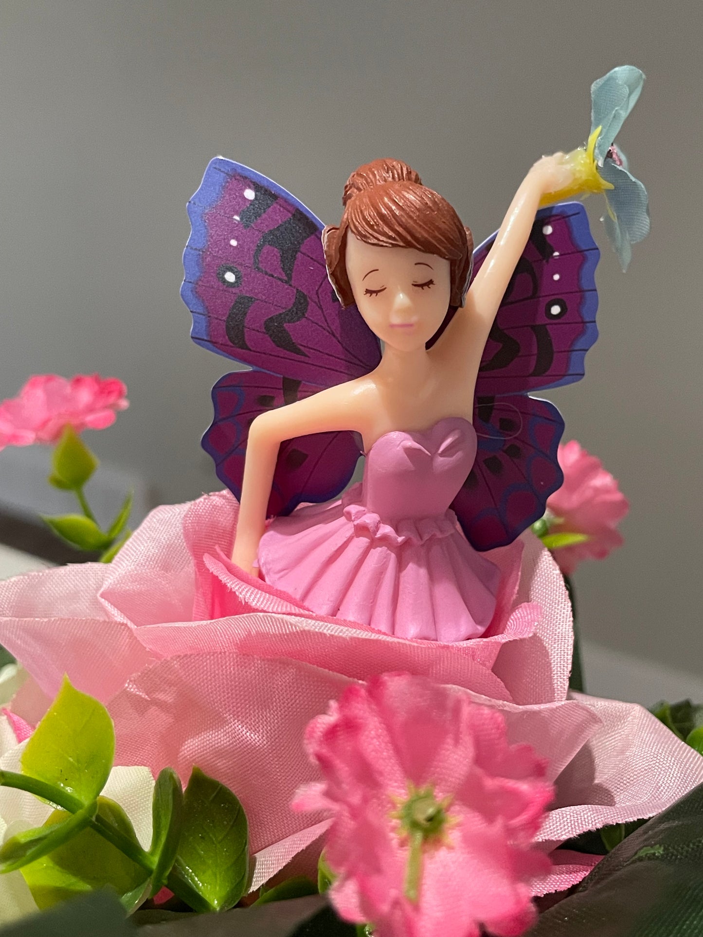 Flower fairy πΈπ§π»ββοΈπΈ