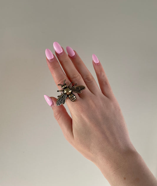 Bee ring πβ¨π