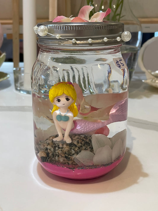 Mermaid globe 🧜🏻♀️💧🫧🫙