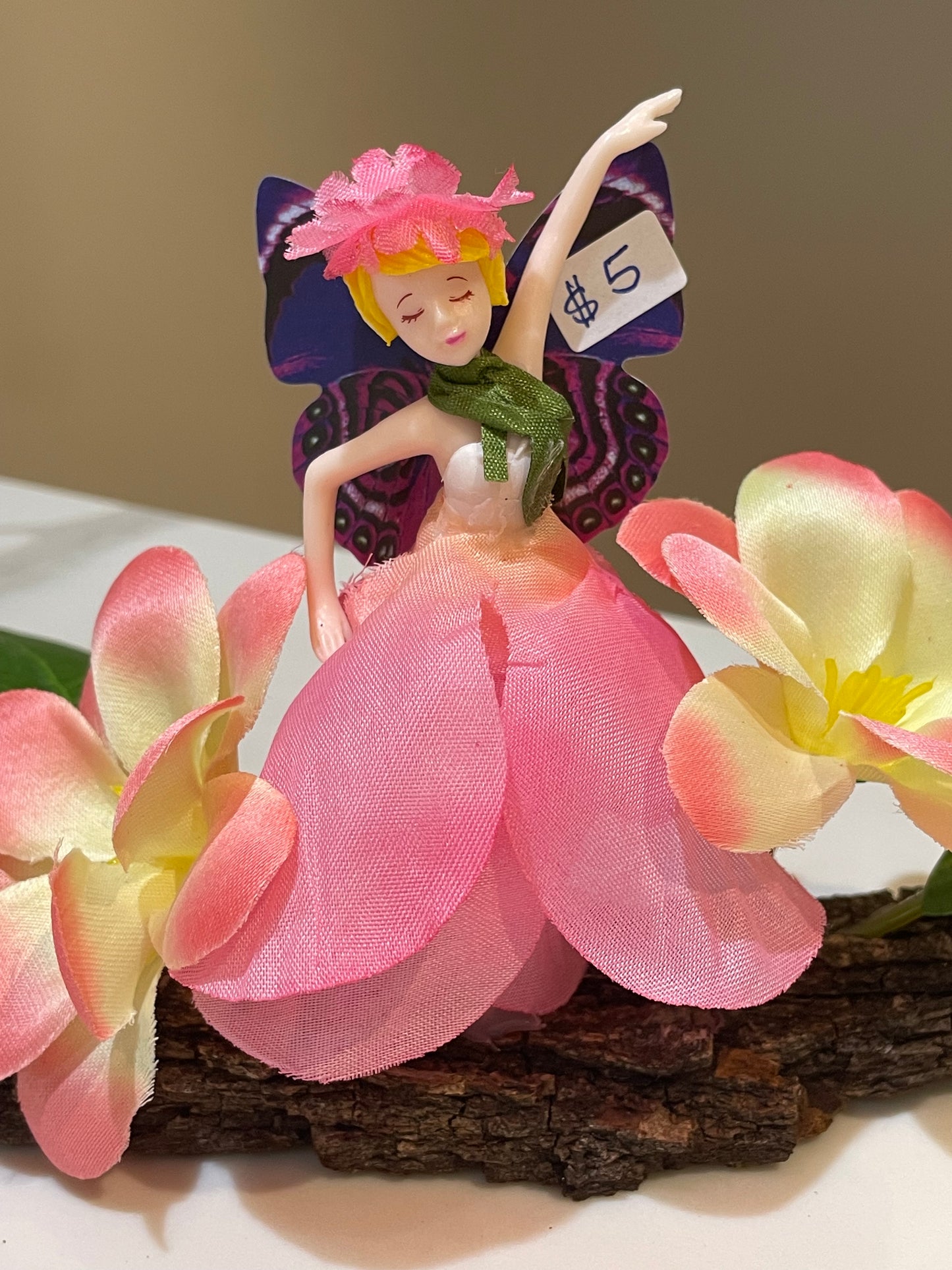 Dancing fairy ๐ง๐ปโโ๏ธโจ