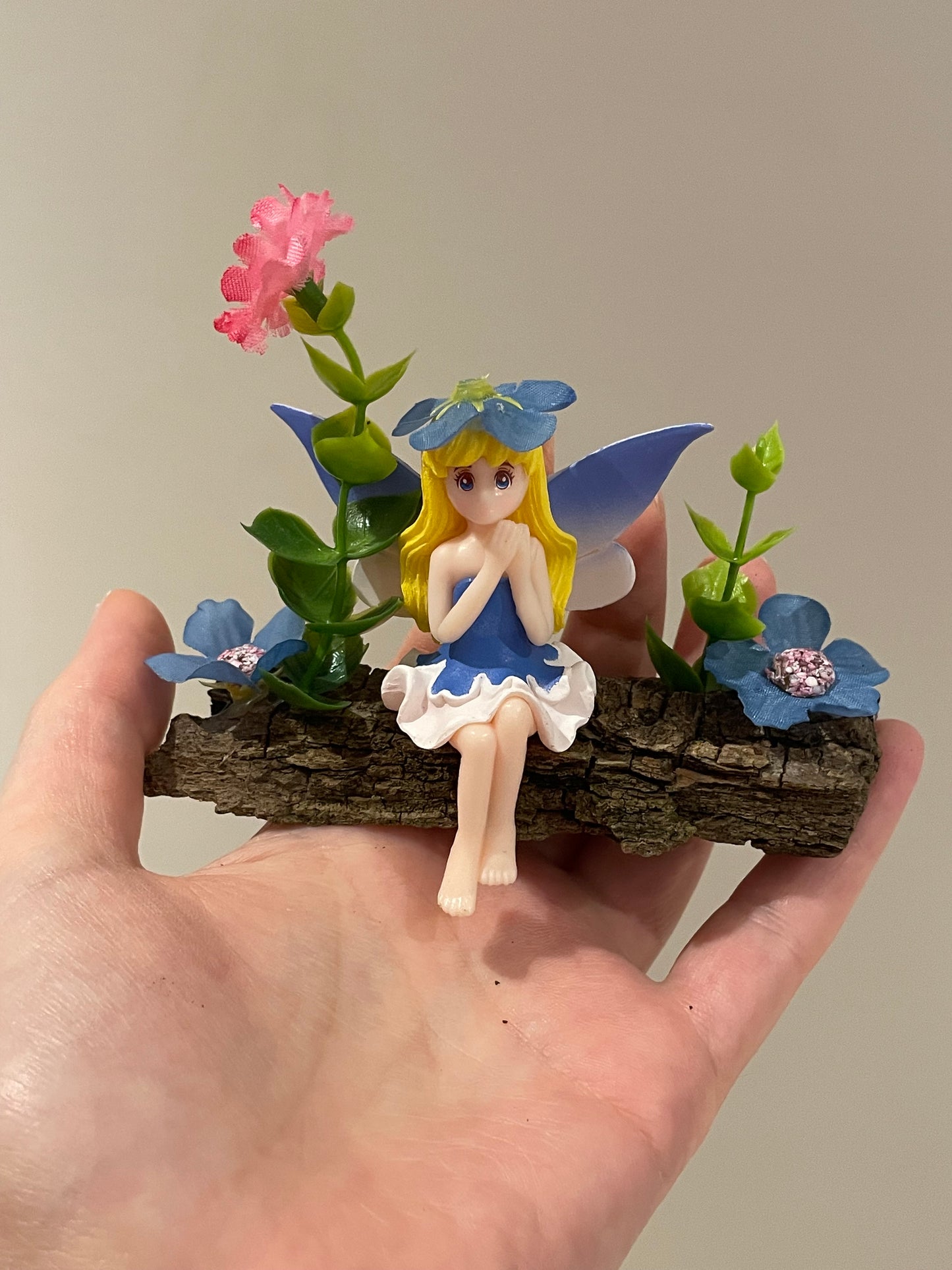 Blue flower fairy 🧚🏻♀️💙