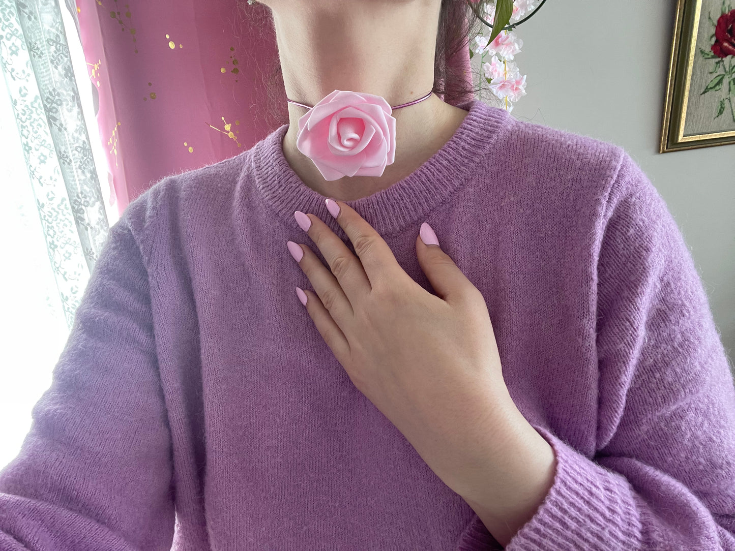 Rose choker 🌹