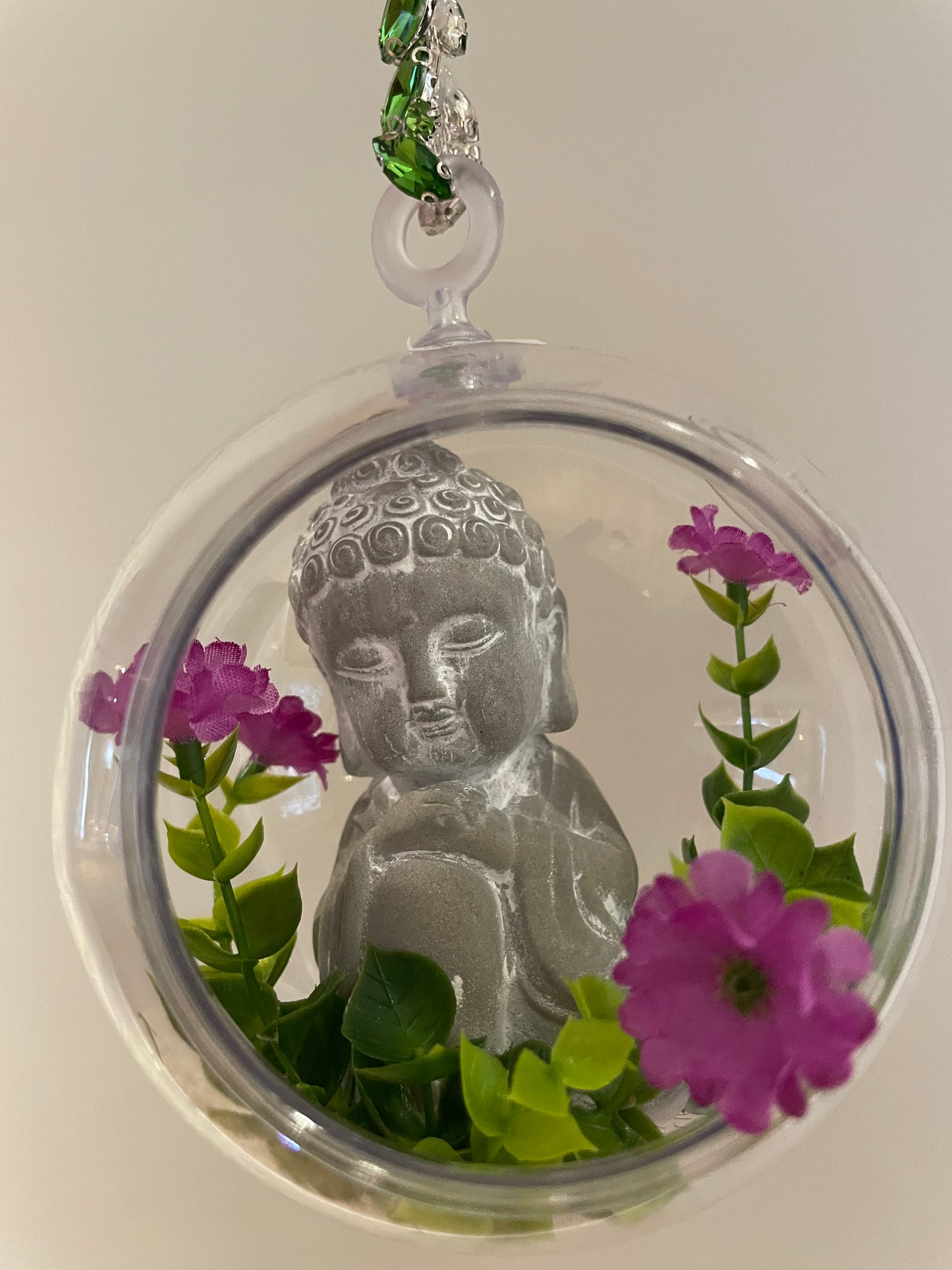 Hanging Buddha terrarium 🌱