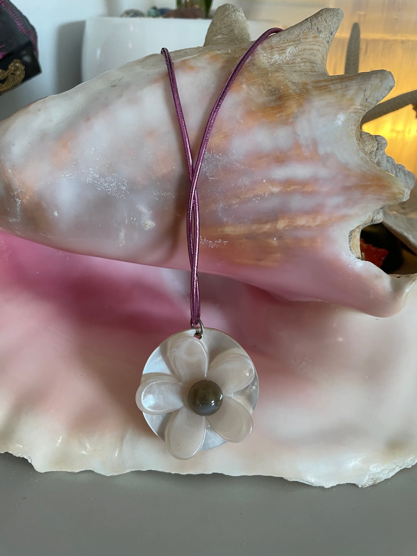 Mother of pearl necklace πβ¨