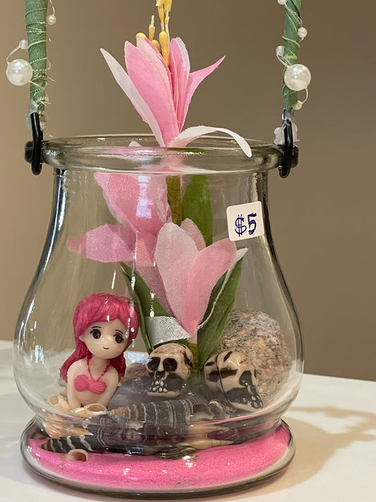 Mermaid in open terrarium 🧜🏻‍♀️